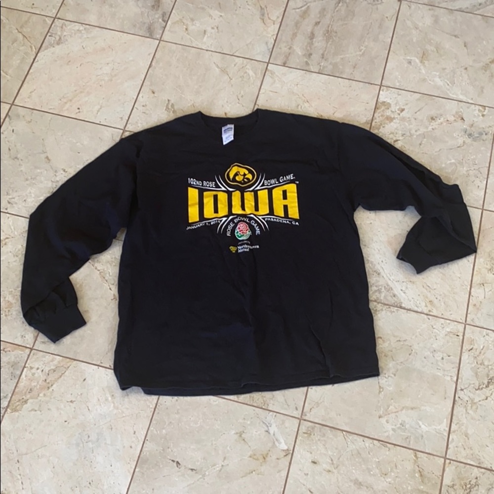 2016 ROSE BOWL LONG SLEEVE 🌹 - Picture 2 of 3